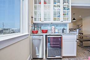 Beachfront 5bed Easybreezy West