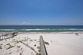 Beachfront 5bed Easybreezy East