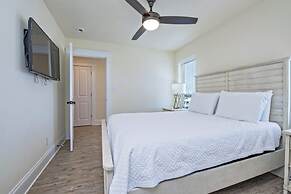 Beachfront 5bed Easybreezy East