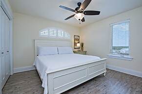 Beachfront 9bed Easybreezy West