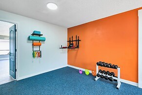 Oasis Apartment Homes