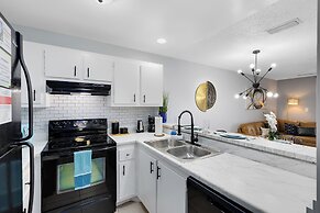 Oasis Apartment Homes