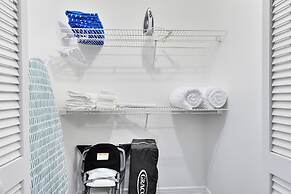 Oasis Apartment Homes