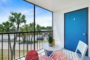 Oasis Apartment Homes