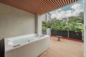 Kuuna by Wynwood House