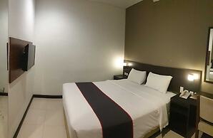 Grage Hotel Malang by TOS