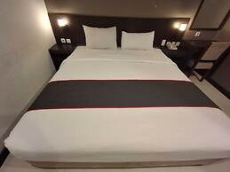 Grage Hotel Malang by TOS