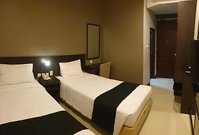 Grage Hotel Malang by TOS