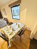 Sea Breeze Retreat in Swansea