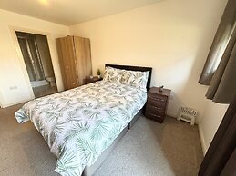 Sea Breeze Retreat in Swansea