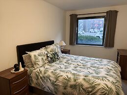 Sea Breeze Retreat in Swansea