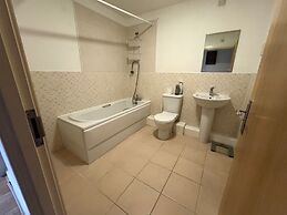 Sea Breeze Retreat in Swansea