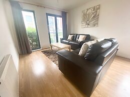 Sea Breeze Retreat in Swansea