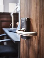 Student Only Plummer House