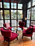 Twins Hotel