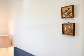 Cozy & Stylish Home Spacious, Fully Equipped Stay