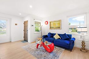 Cozy & Stylish Home Spacious, Fully Equipped Stay