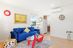 Cozy & Stylish Home Spacious, Fully Equipped Stay