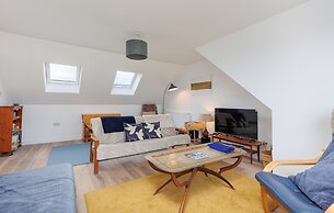 Sea Breeze Your Coastal Sanctuary in Sandown