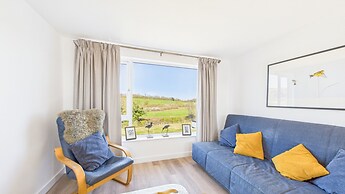 Sea Breeze Your Coastal Sanctuary in Sandown