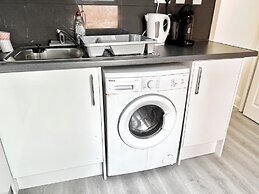 New House 5 rooms 3 bath