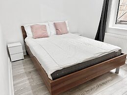 New House 5 rooms 3 bath