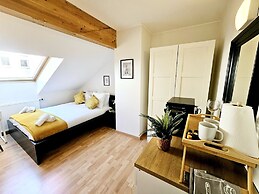 Compact Studio in Luxembourg