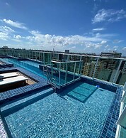 Edificio Promenade II Apt 901