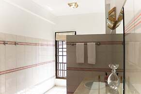 Summer Villa With Heated Private Pool