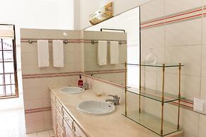 Summer Villa With Heated Private Pool