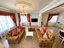 Summer Villa With Heated Private Pool