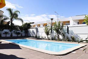 Summer Villa With Heated Private Pool