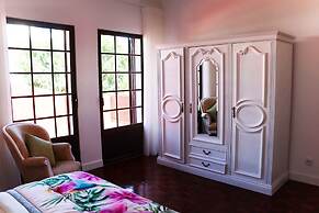 Summer Villa With Heated Private Pool