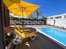 Summer Villa With Heated Private Pool