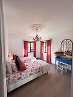 Summer Villa With Heated Private Pool