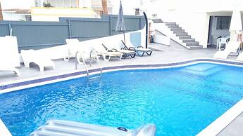 Marina Vila Apartment With Pool
