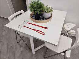 Light Wave Nazare Center 50m Beach