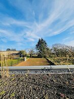 Spacious 3 bedroom large terrace&parking