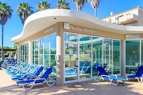 VP Flat With Balcony and Pool View