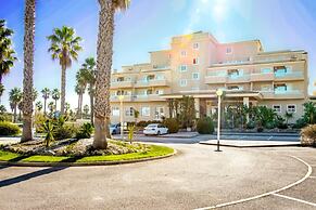 VP Flat With Balcony and Pool View