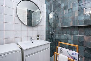 Nice Terrace and Pool Alvor Flat