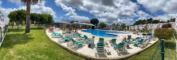 Nice Terrace and Pool Alvor Flat