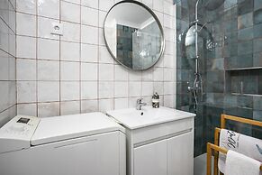 Nice Terrace and Pool Alvor Flat