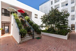 Superb Front Beach Carteia Flat