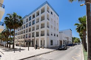 Superb Front Beach Carteia Flat