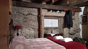 Peneda Ger s Stone House-paradise Lake View