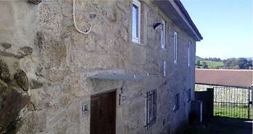 Peneda Ger s Stone House-paradise Lake View