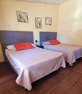 Azura Hotel Boutique