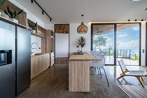 Seataya Oceanview Luxury Villas