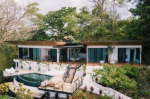 Seataya Oceanview Luxury Villas